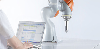 kuka_iiwa_microsite_b1_2_2